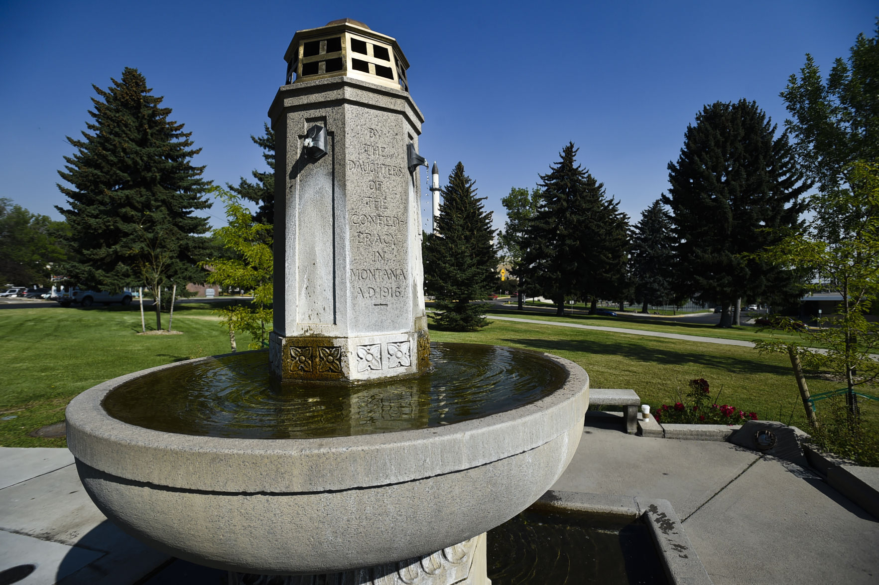 The Confederate Fountain at Hill Park in Helena.